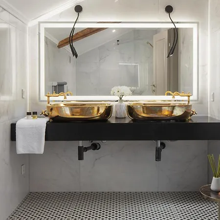 Salute Semesterbostad *